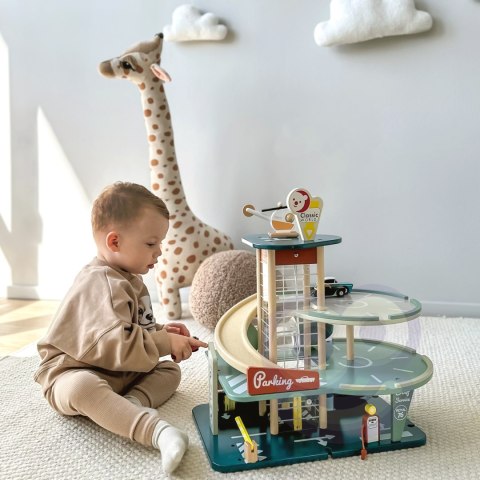 CLASSIC WORLD Wielopoziomowy Parking Auta Helikopter Dystybutor Myjnia + Akc.