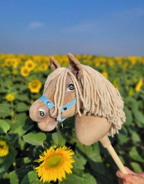 Hobby Horse Średni koń na kiju Premium beżowy izabelowaty A4
