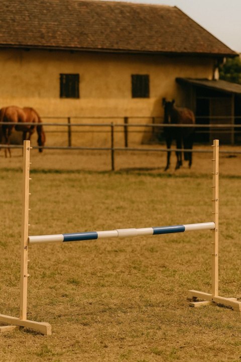 Przeszkoda skokowa do Hobby Horse 160cm, h-120 cm, belka niebieska