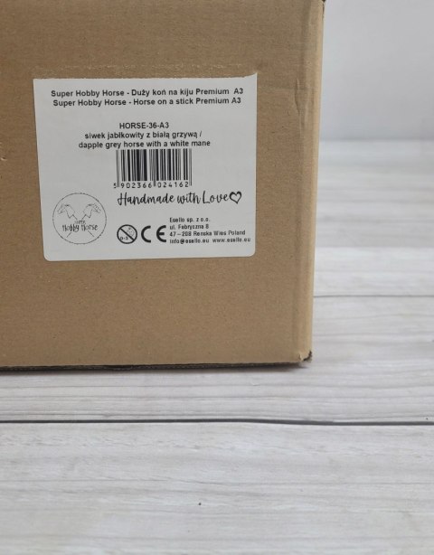 Hobby Horse Duży koń na kiju Premium - siwek jabłkowity z białą grzywą A3