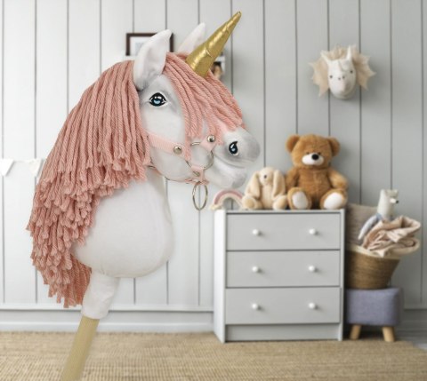 Hobby Horse Jednorożec na kiju biały, grzywa brudny róż i złoty róg A4