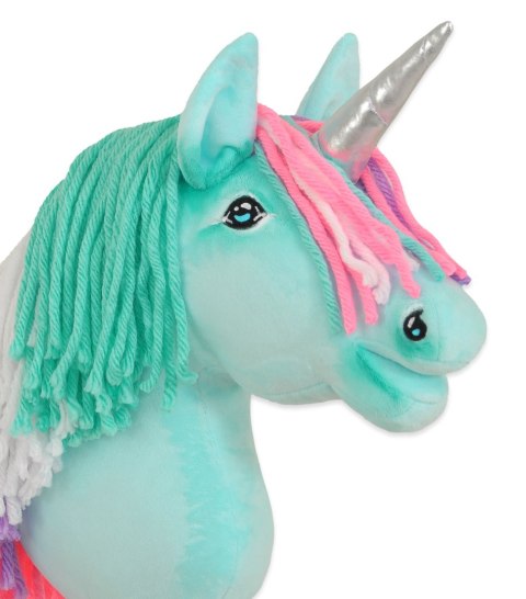 Hobby Horse Jednorożec na kiju miętowy z kolorową grzywą i srebrnym rogiem A4
