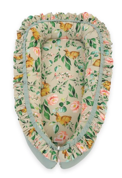 Kokon niemowlęcy kojec otulacz Premium z falbanką - Rabbit with flowers