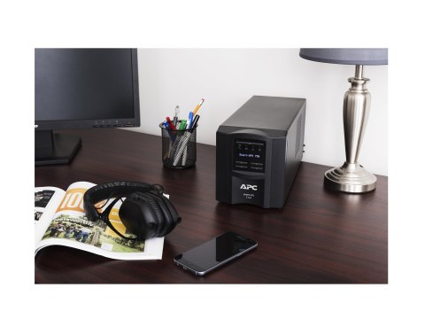 Schneider Electric APC Smart-UPS | SMT750IC | 750 VA | 500 W