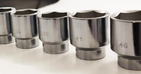 Klucze nasadowe z grzechotką 19-70mm 25 elementów