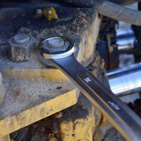 Klucz płasko-oczkowy 50 mm