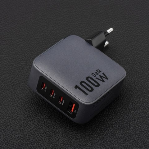 Ładowarka sieciowa do telefonu Forcell F-Energy GaN 3 x USB C + USB A QC4.0 PD 5A 100W VT-46 szara